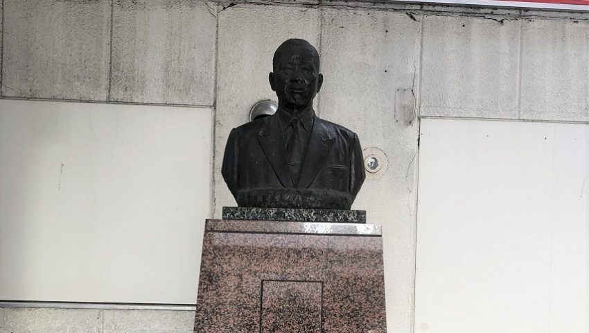 【柏】柏駅東口にある銅像は誰か知ってる？第三代柏市長なんですって