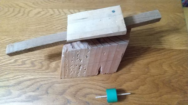 5歳児の木工作品　～「ノコギリはくたびれちゃうね」～