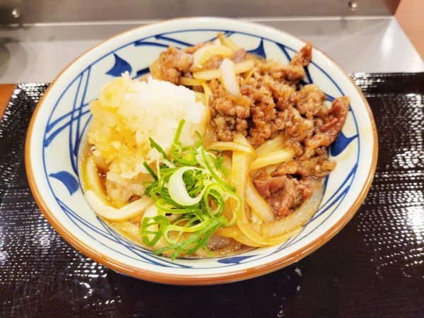 「鬼おろし肉ぶっかけうどん」690円（並）