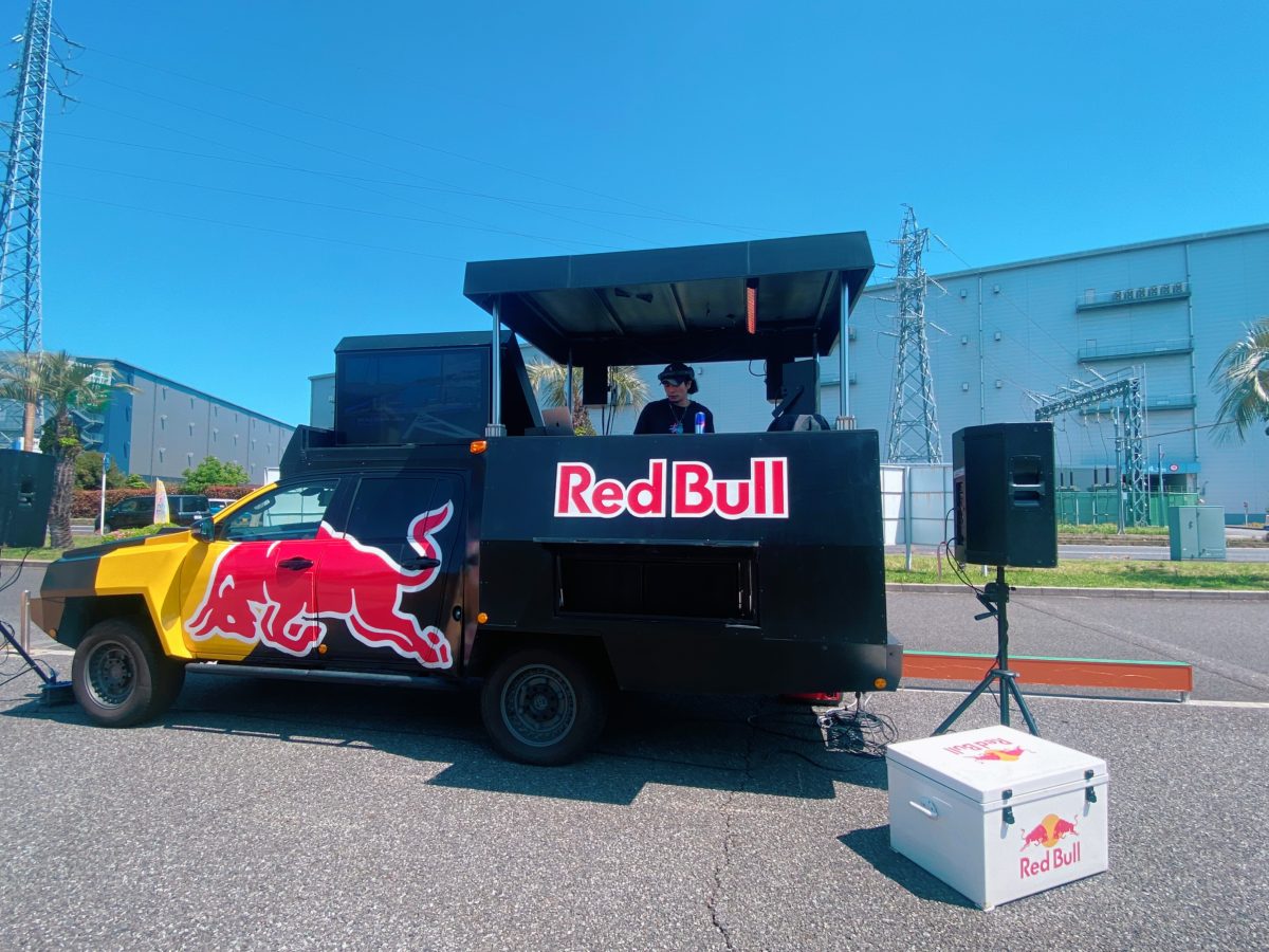 〜Red Bull Japan Event Car〜【DJ OVER】