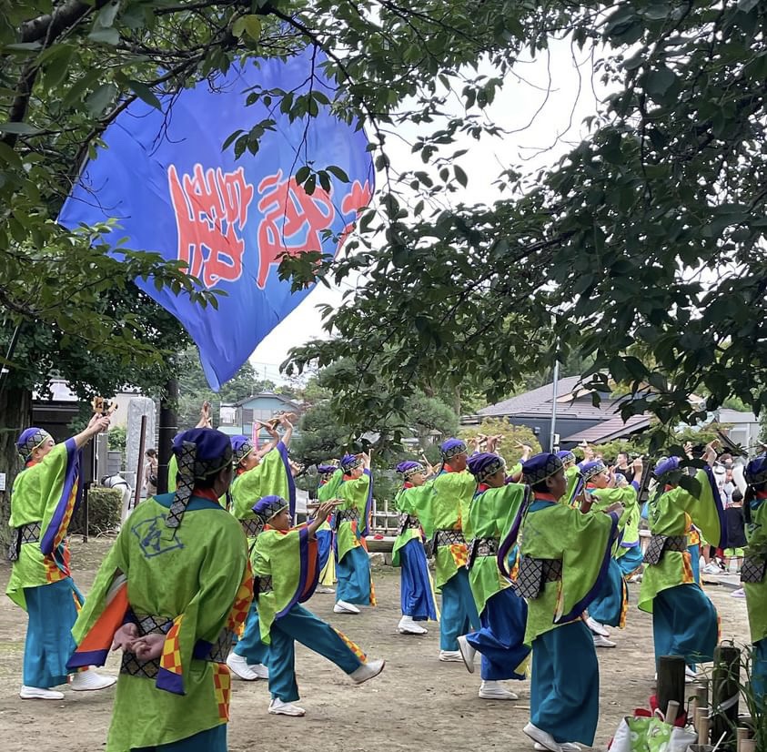 迫力ある踊りは圧巻！！