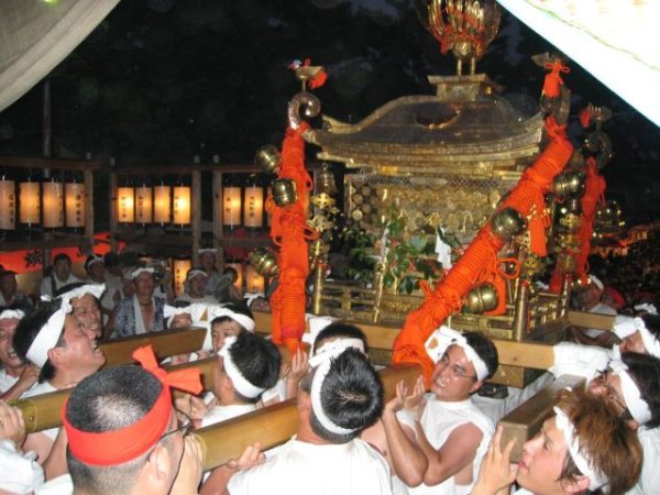 過去の茨木神社夏祭の様子