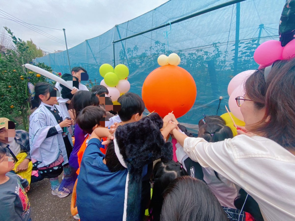 風船スティックの後は針付きのスティックでいざ！！いよいよ割れるよ〜！3・2・1 ！！！