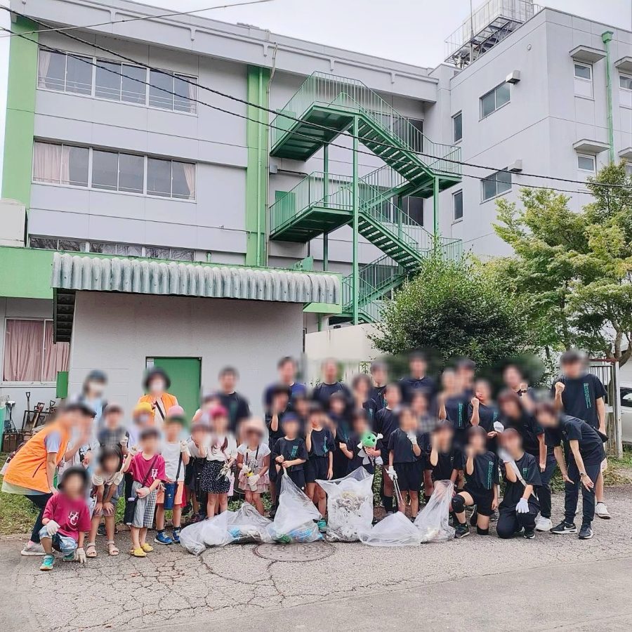 それぞれの拠点にたくさんの市民のみなさんが集結！朝からまちがピカピカになりました