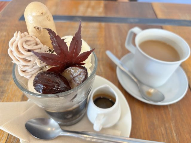 【箕面市】紅葉とともに美味しいコーヒーを！！「北摂焙煎所　本店/cafe matin」