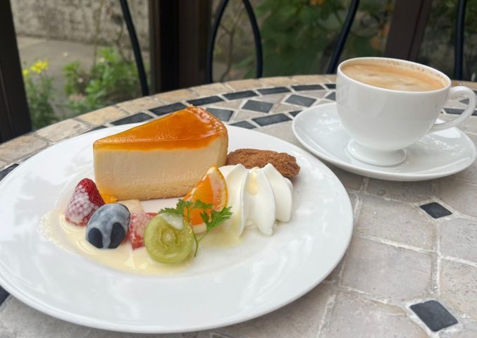 【箕面市】大人気チーズケーキのお店「デリチュース」にカフェスペースあるの知ってた？