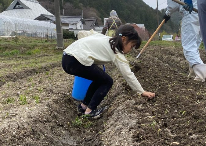 【茨木市】3月23日（日）に車作の農園で「じゃがいも植え付け体験」があるみたい！申込みは3月16日（日）まで（先着順）