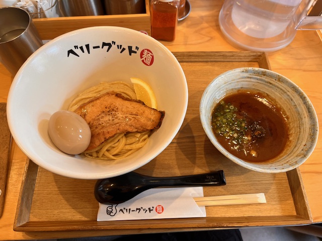 【白鷺】「ベリーグッド麺」は鶏豚骨魚介の濃厚スープが絡むつけめんが絶品！