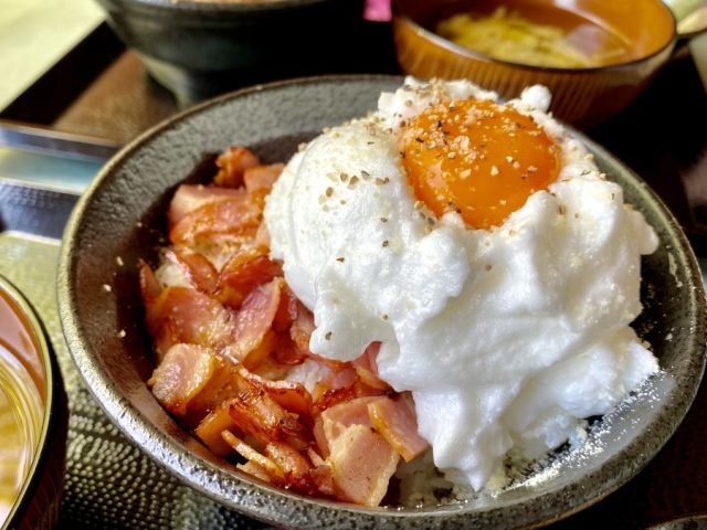 【新金岡】新鮮な卵が食べ放題！卵かけごはんとスイーツ「eggイ〜（エッグイ〜）」