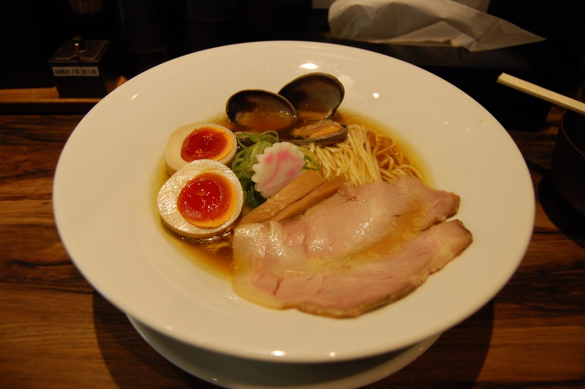 【豊中市】服部天神駅すぐ！無添加無化調の高級ラーメン「ZENITH RA-MEN 日の丸(ゼニスラーメン ヒノマル)」