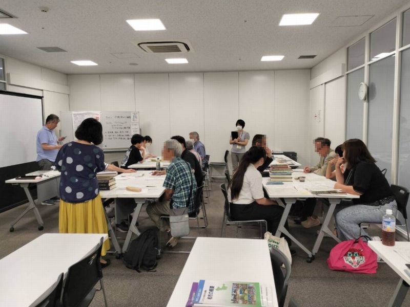 ワークショップの様子。皆さん真剣です！