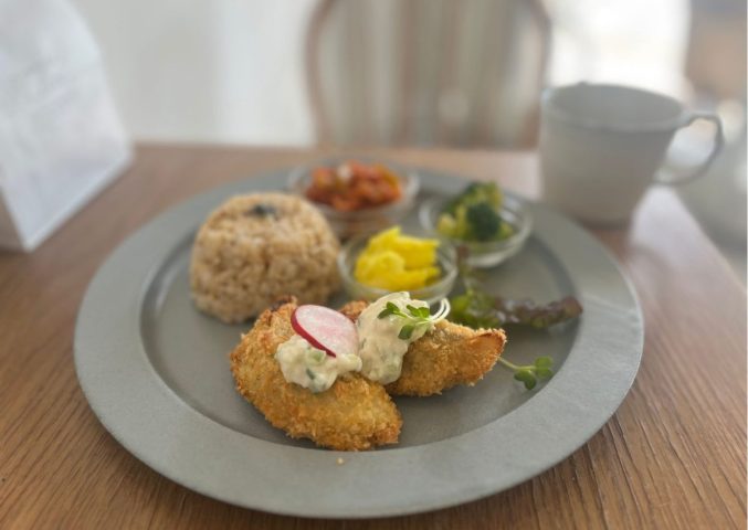 【豊中市】「スタンスドット」さんでマクロビオティックの健康ランチをいただきました♪