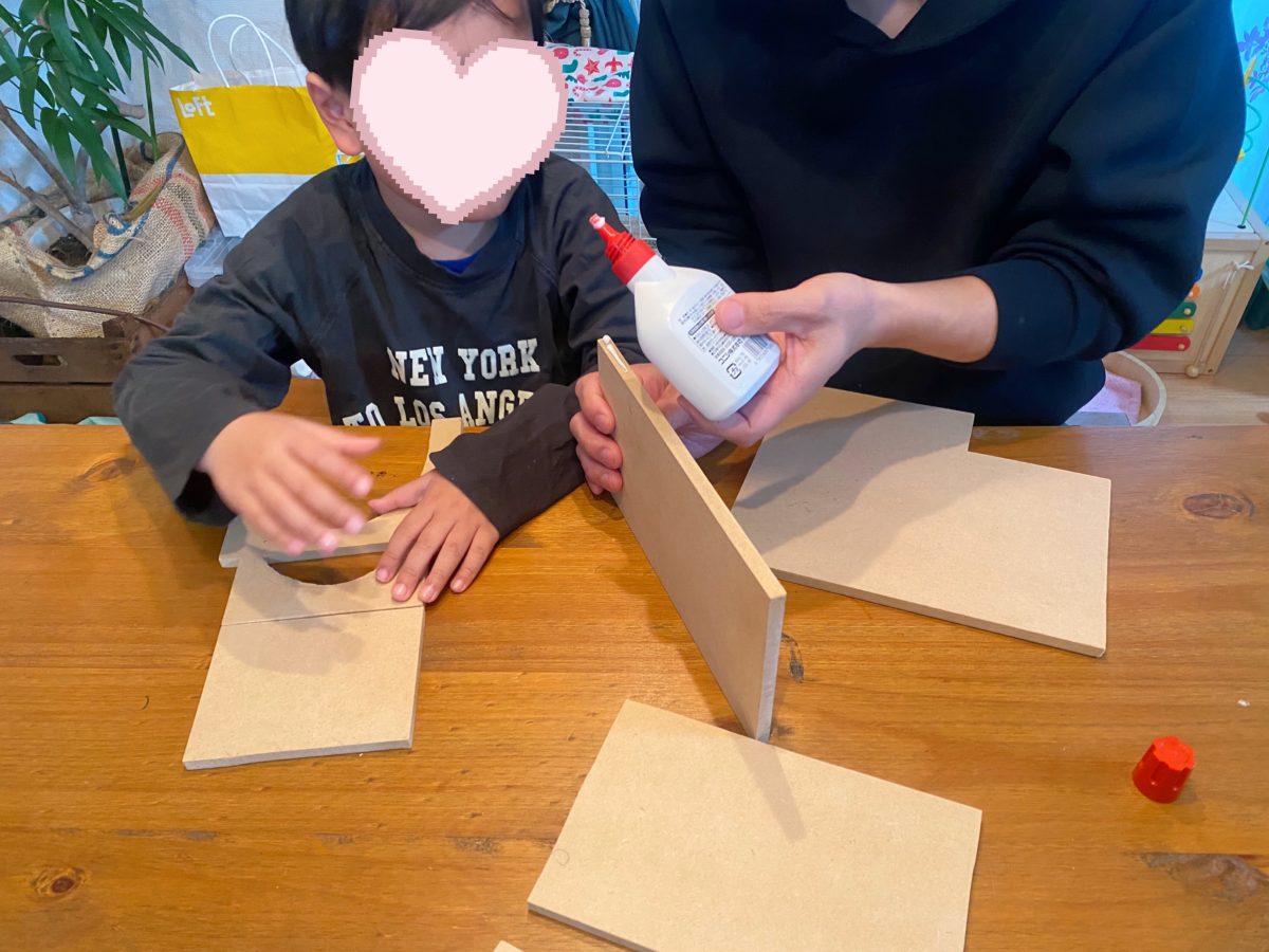 パパと息子のサイダーハウス作り〜お休みの日は、ふたりで“サイダーのおうち”をDIY！ 大切な家族を思ってつくる時間も、かけがえのない思い出に〜