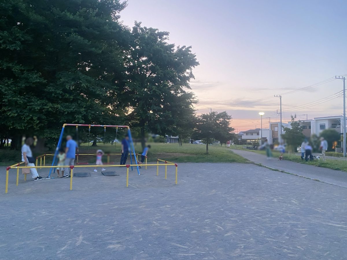 涼しくなったら公園タイム！遊具ものんびり楽しめる夕方はこれからの時期おすすめです