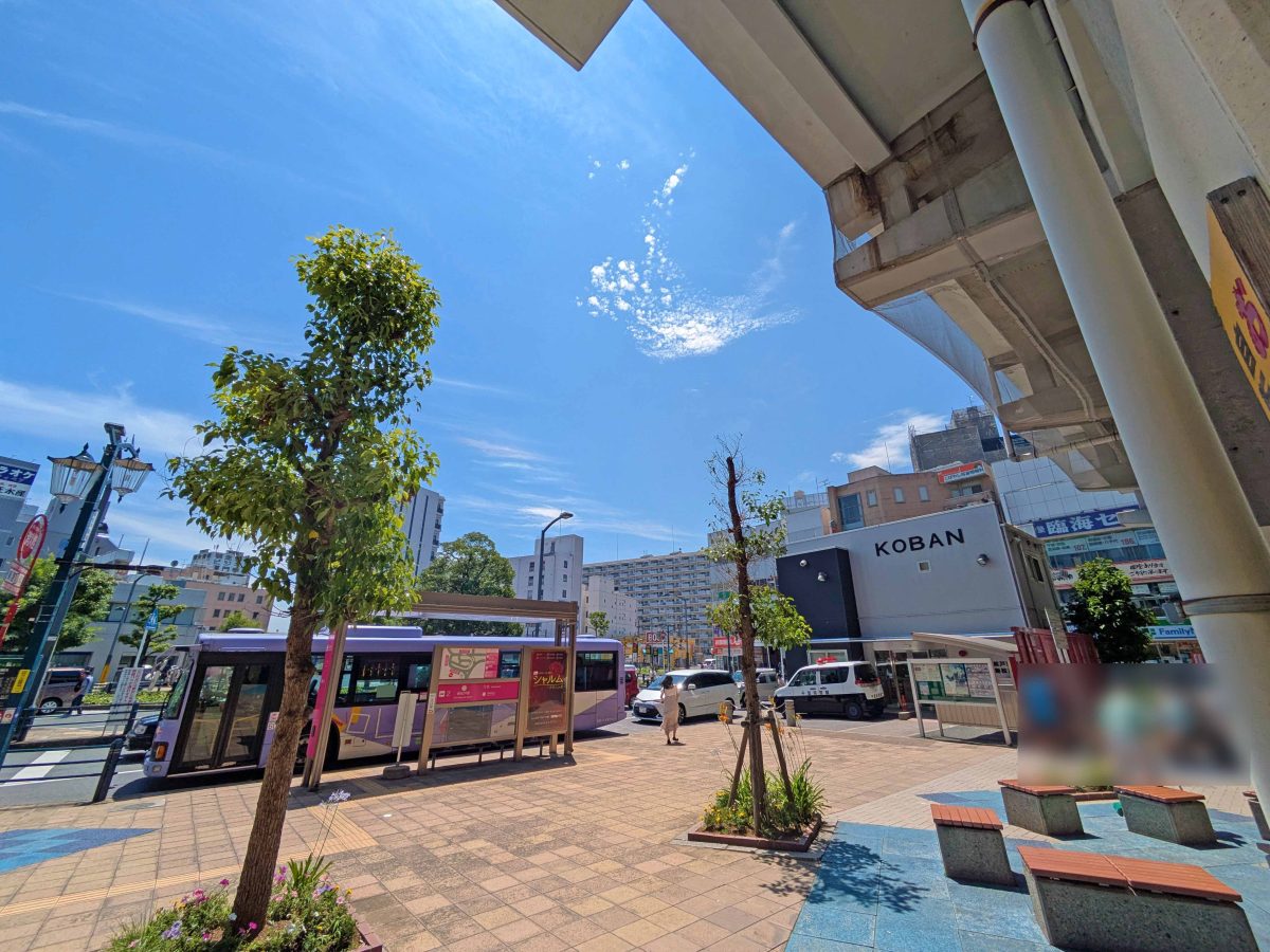 新松戸駅の駅前