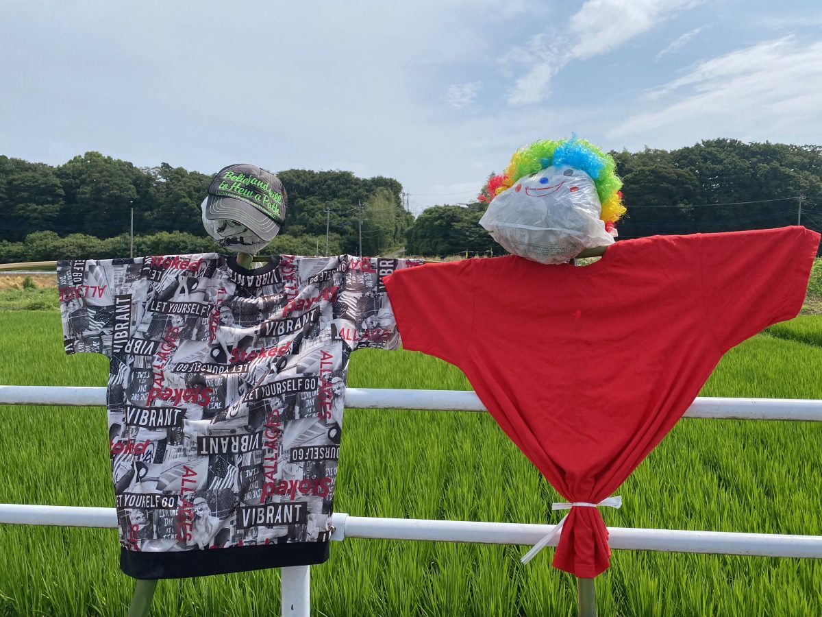 cool系！洋服はお父さんのシャツ？・我が家の『おこめまもるくん』明るくPOPに見守るぞ〜