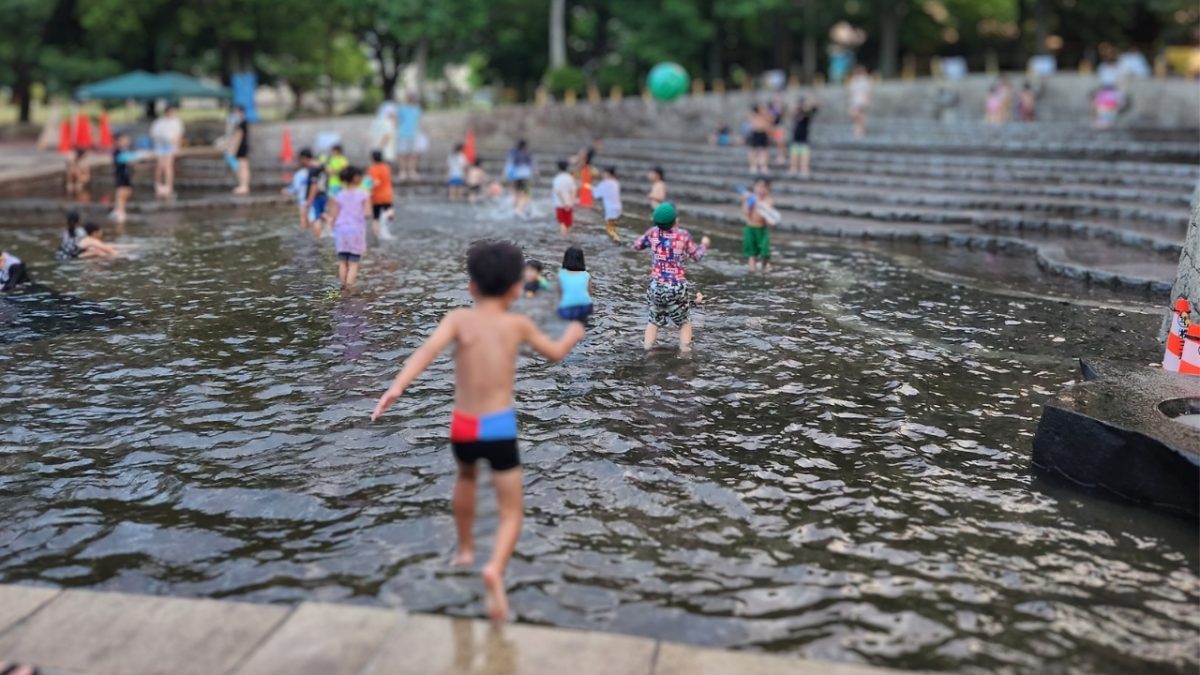 【柏市】夜じゃぶ2025開催！水遊び＆花火で親子の夏の思い出づくり♪