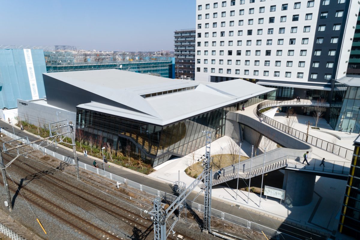 流山おおたかの森駅西口からのホール施設空撮