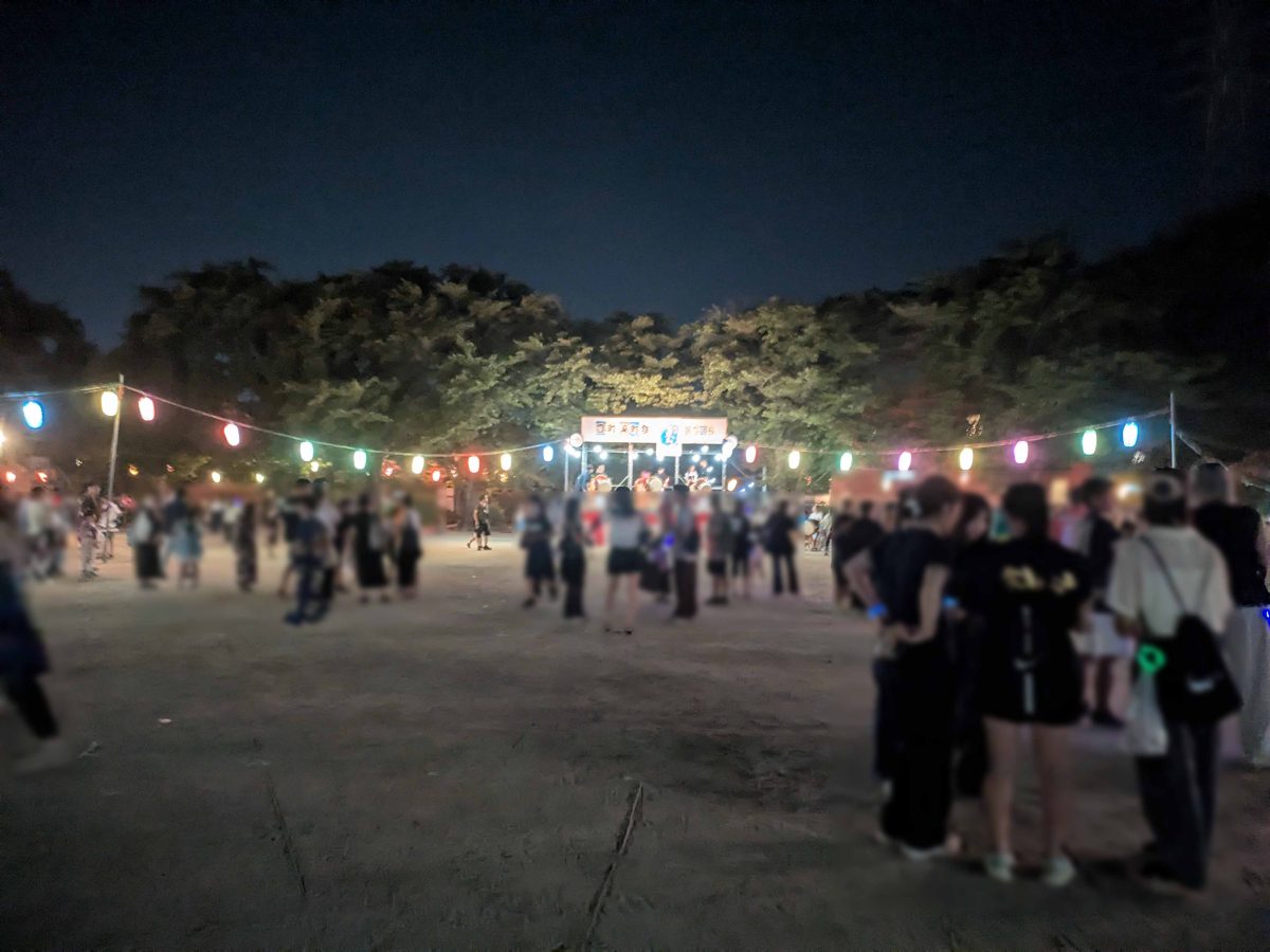 校庭が会場だと広々としていいですね。豊小校庭にて。