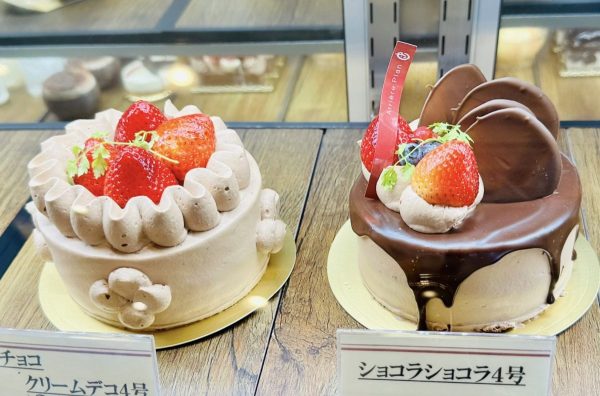 デコレーションケーキ