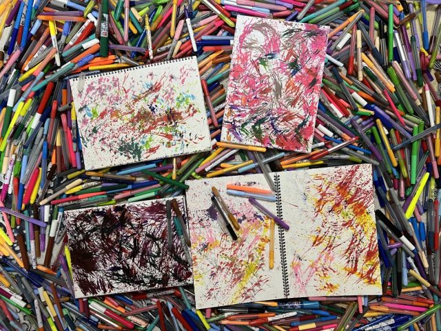 【高槻市】高槻阪急スクエアで、こどもアート展覧会『Luka Kai Morris ～色は僕の声～』展が8月17日(日)まで開催！