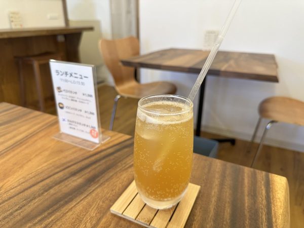梅ソーダ