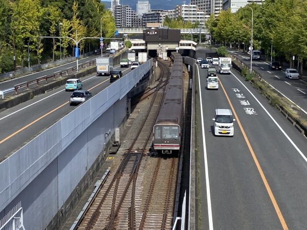 北大阪急行と新御堂筋