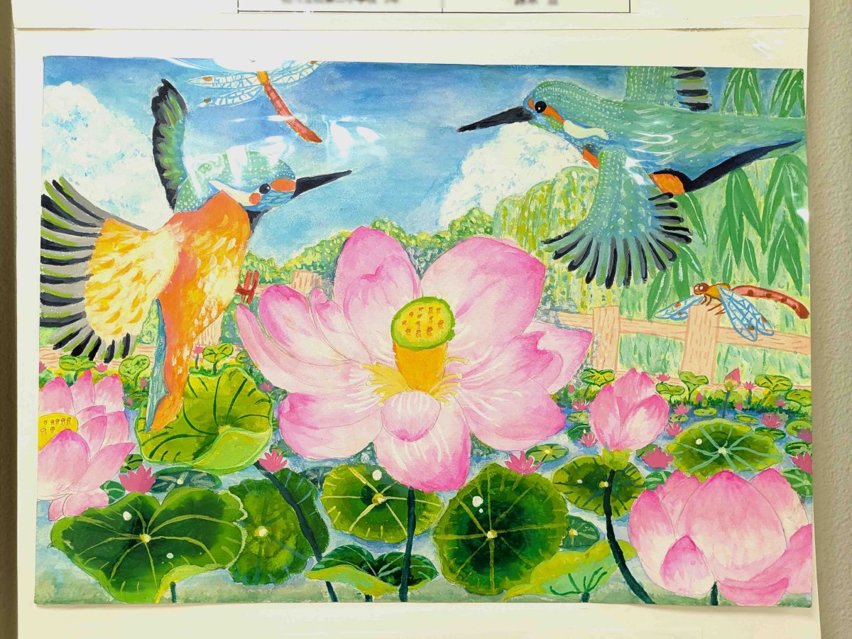 私の個人的な感覚でいいなと思った作品。花や鳥や緑に癒されます。色合いもいいです。銀賞受賞作。