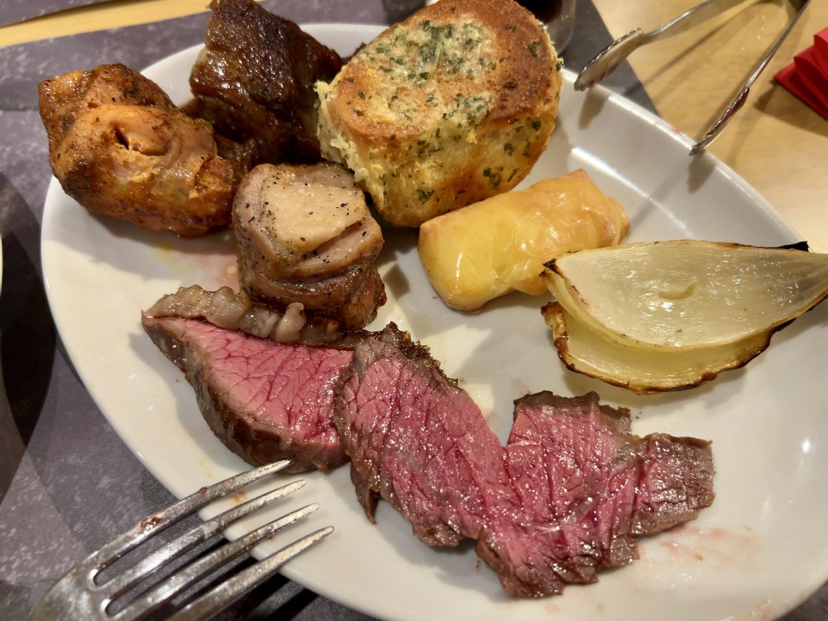 【柏市】シュラスコレストランビア&バイキング ALEGRIA柏: 柏で唯一のシュラスコレストラン