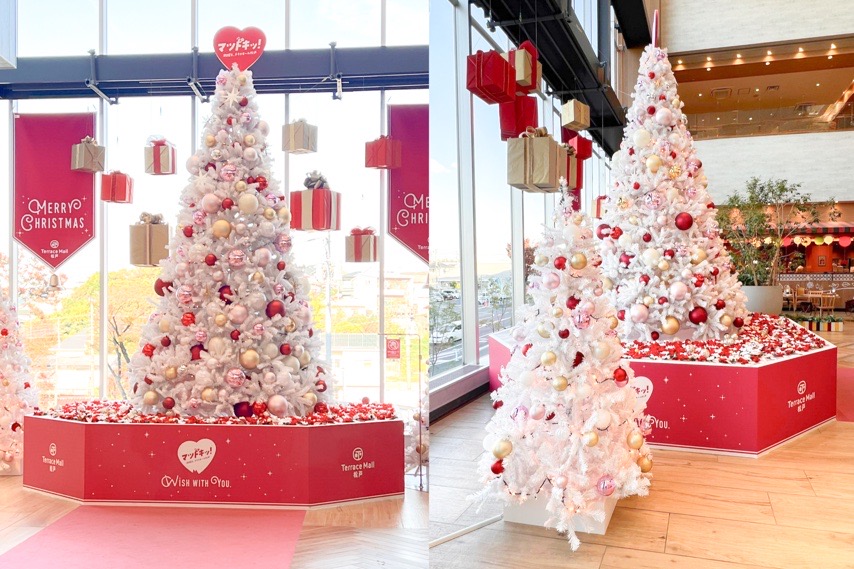 館内なので寒さの心配もなく、小さな子どもとの“ちょい見クリスマス”にもぴったり！昼は雪のようにふんわり白く、夜はゴールドに輝いて、まったく違う表情を見せてくれます。