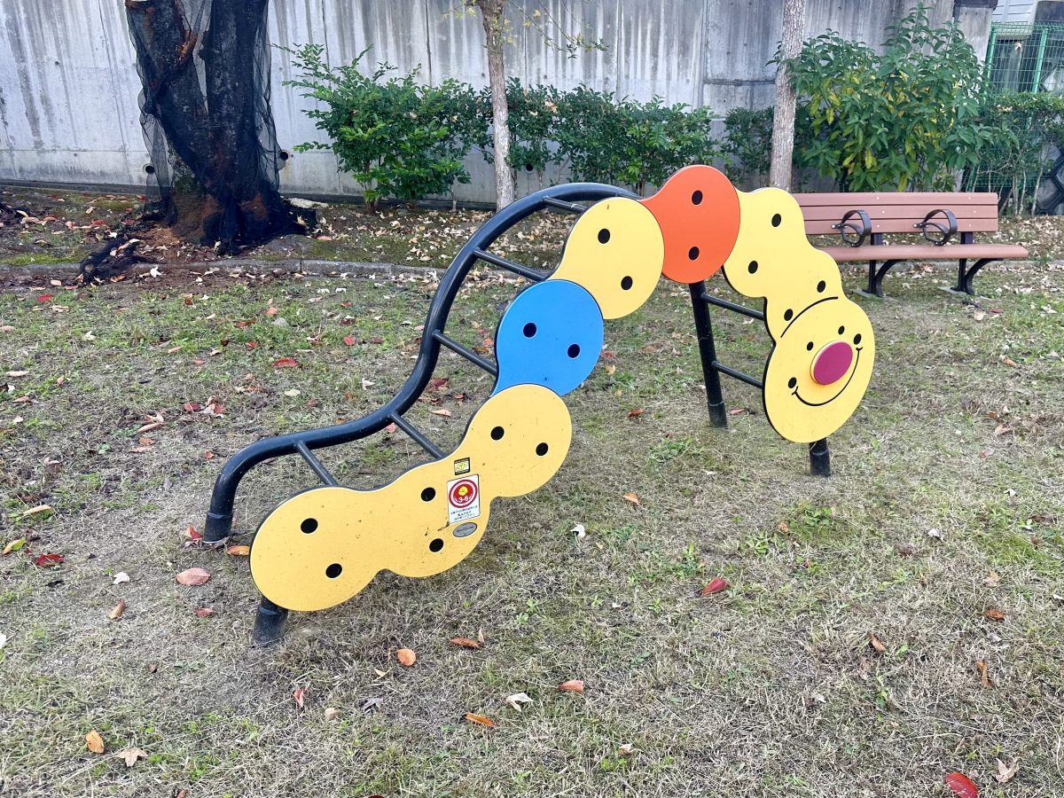 かわいすぎるいもむしのラダー