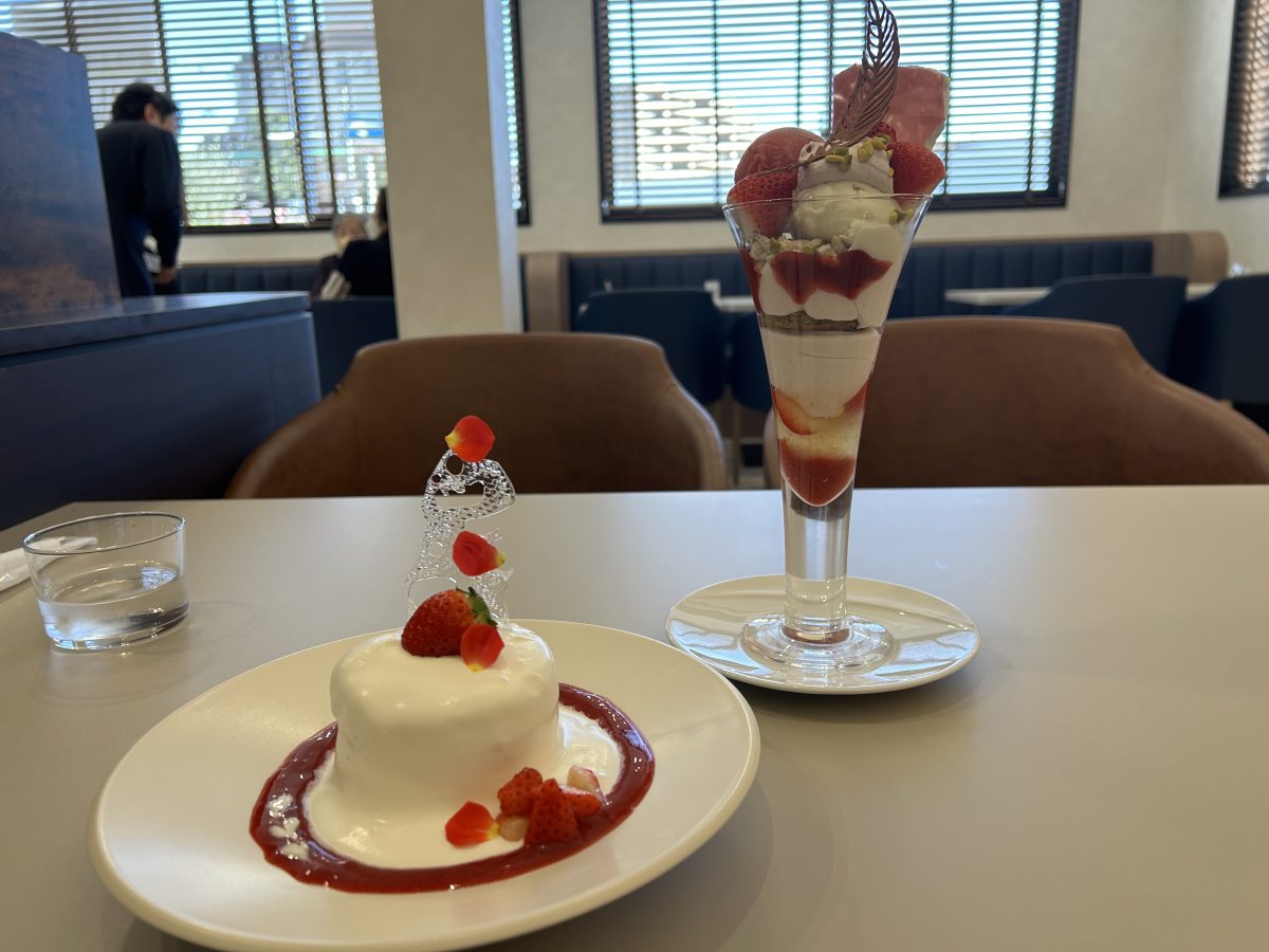 シェフのこだわりがいっぱいのデザートは サロン・ド・フランシーズへ 自分へのご褒美だ~!