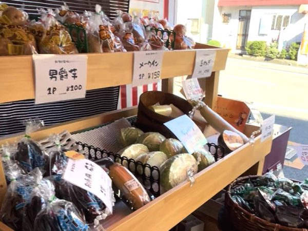 堺市北区のにしがわ青果 店金岡神社前 店内