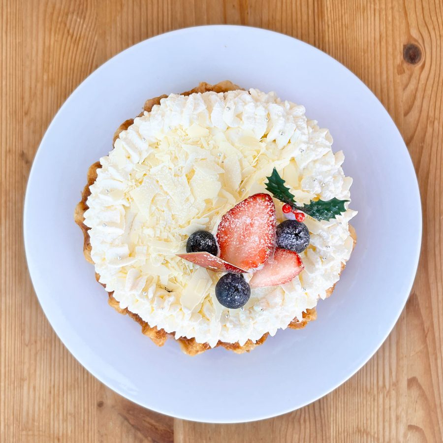 ホワイトクリスマスケーキ