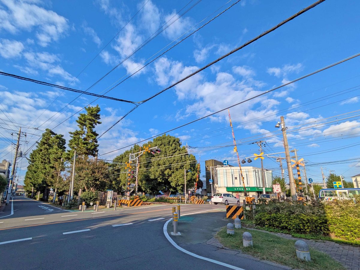 江戸川台駅の北側にある踏切