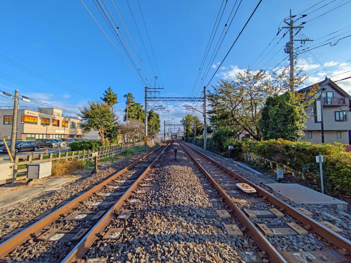 踏切から見た江戸川台駅方面