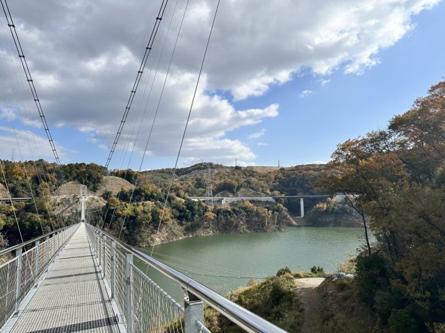 【茨木市】話題のスポット！いばきたエリア「ダムパークいばきた」散策〜吊り橋体験！