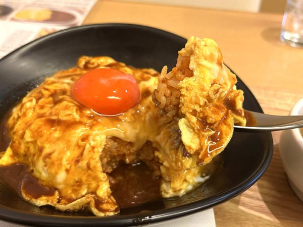 オムズランチ 堺市深井かふぇ家のランチ営業 オムライス チキンライス