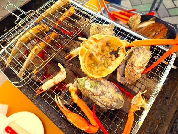 能登応援セット焼いているところ