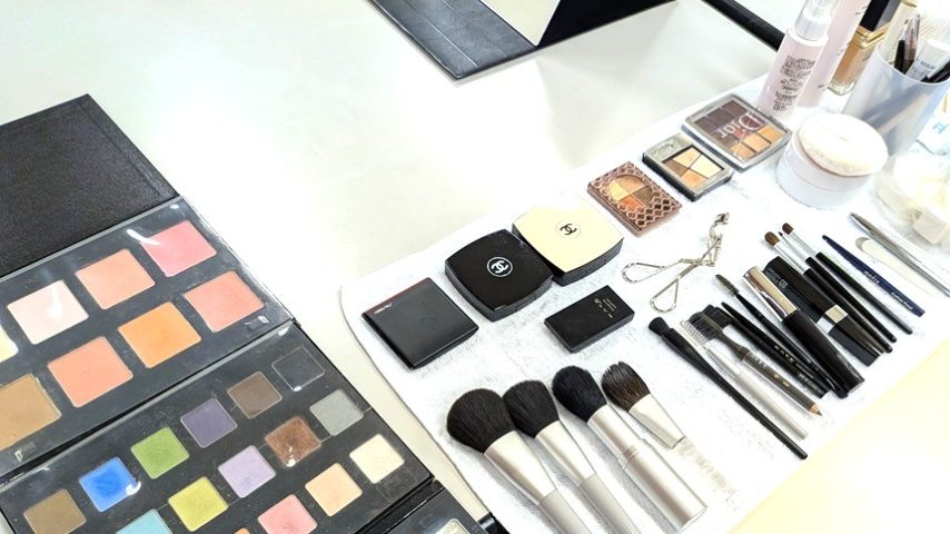 【池田市】まゆ毛が決まると元気100倍！「【1日特別講座】あなたにぴったりの眉とアイメイク講座」で目ざすは春美人♪