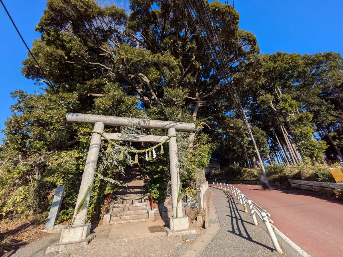 熊野神社入口の鳥居