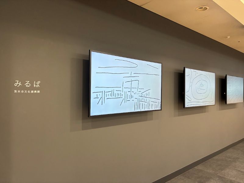 ギャラリーの外側にある「みるば」では、4つの映像作品がありました