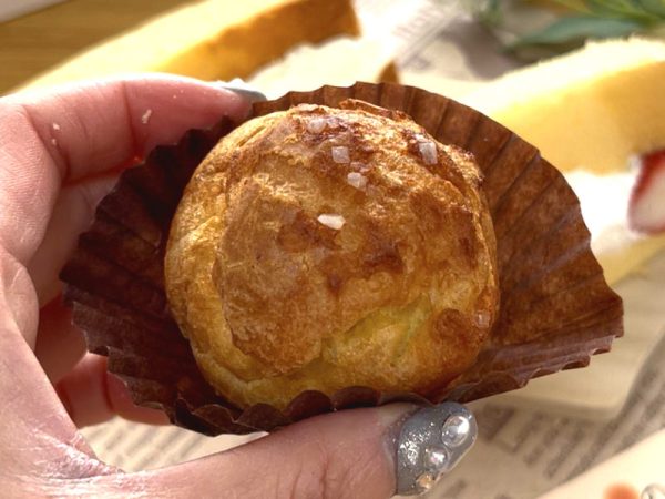 お菓子の家あいあい　中百舌鳥のグルテンフリーのケーキ屋さん　シュークリーム