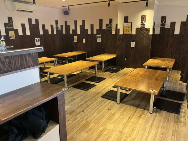 ハム大食堂　白鷺駅、大阪公立大学近くにある極厚ハムカツ店　店内