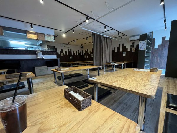 ハム大食堂　白鷺駅、大阪公立大学近くにある極厚ハムカツ店　店内