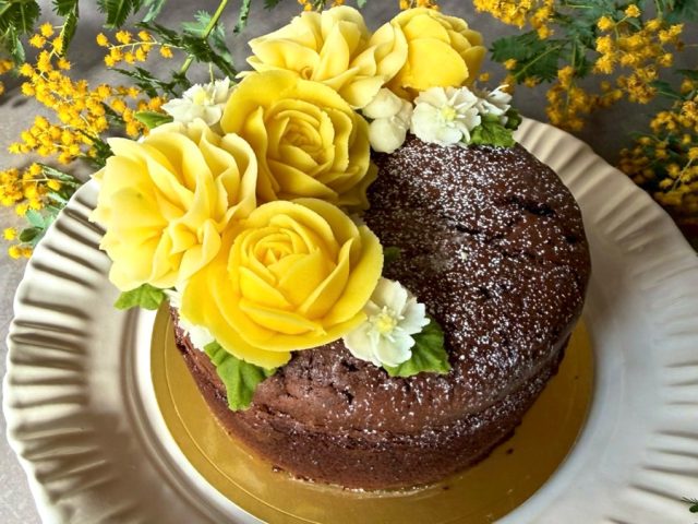 【箕面市】小道の先にある隠れ家アトリエで出合う特別なケーキ「アトリエ ベロニカ」