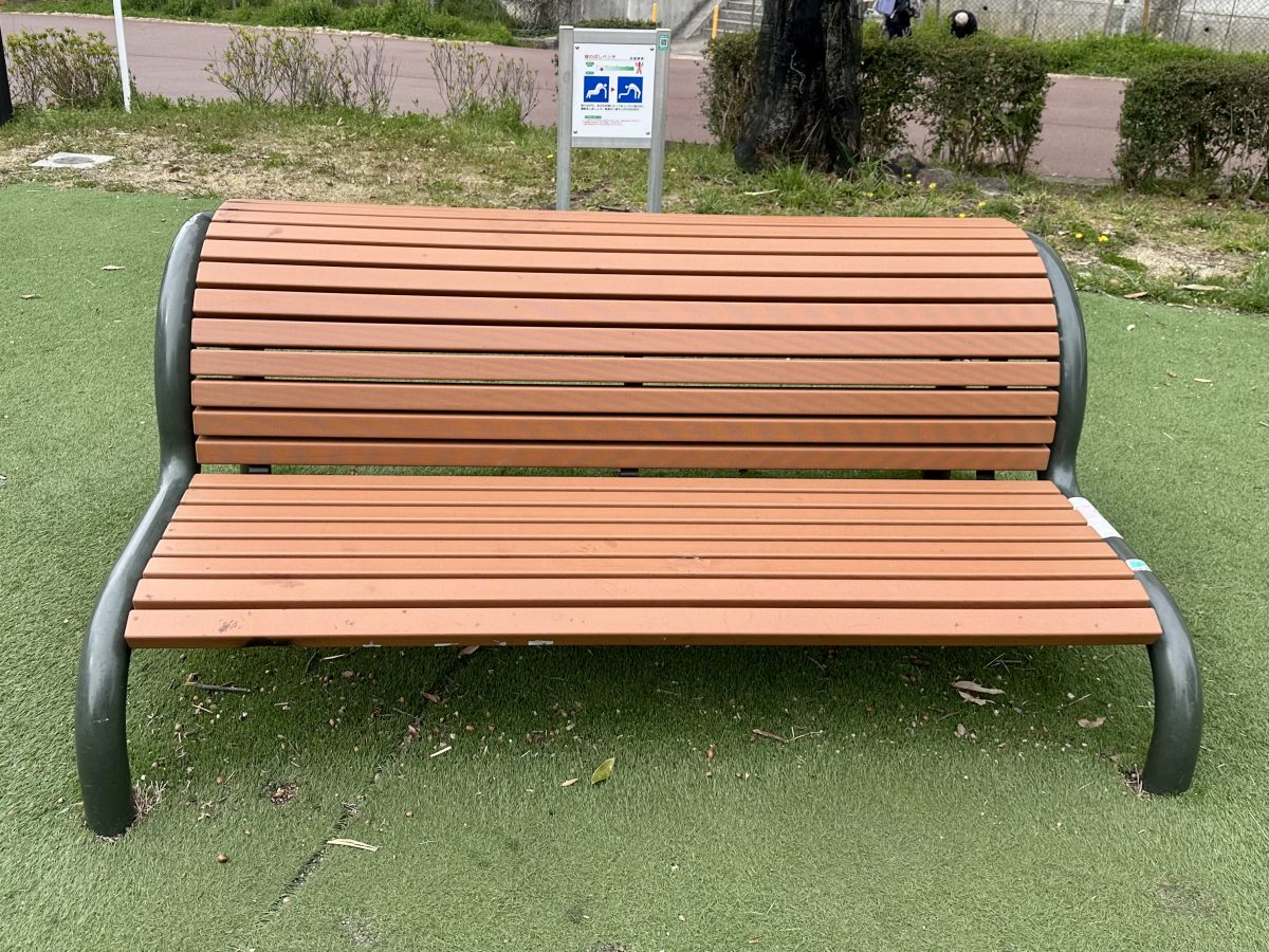 背のばしベンチ