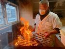 【箕面市】新鮮な生鰹を目の前で焼き上げる「藁焼き　たたき屋」