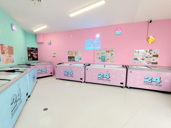 24スイーツショップ_店内