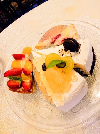 4種類の中から選べるケーキ